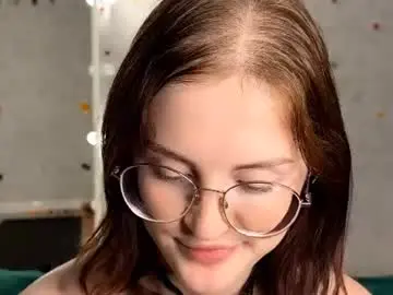 Eleniswackhammer  live sex cam