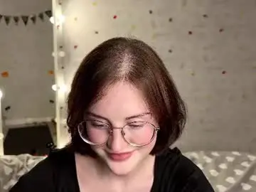 Eleniswackhammer  live sex cam