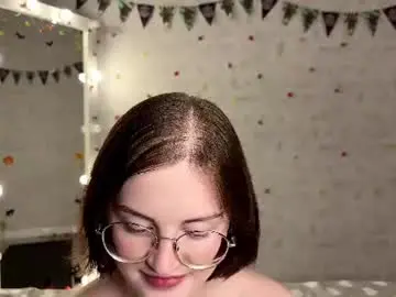 Eleniswackhammer  live sex cam