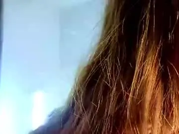 Foxxx_tail  live sex cam