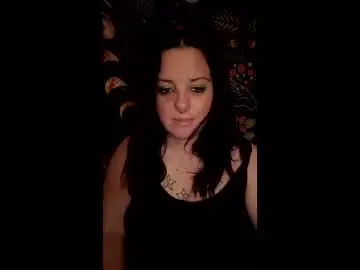 Hannahluvs2rock  live sex cam