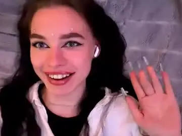Irishlacrone  live sex cam