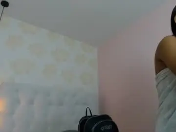 Joliebenson1  live sex cam
