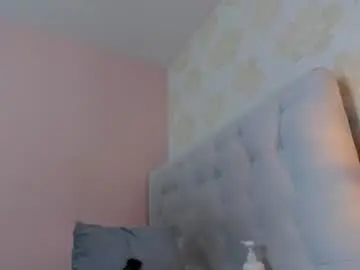 Joliebenson1  live sex cam