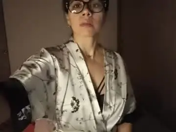 Lulu_badgirl  live sex cam
