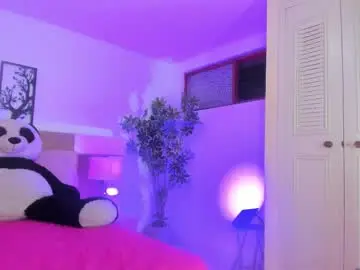 Melannie_cutte  live sex cam