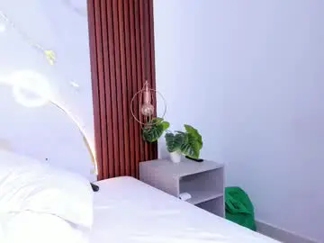 Miamiller69  live sex cam