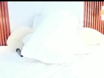 Miamiller69  live sex cam