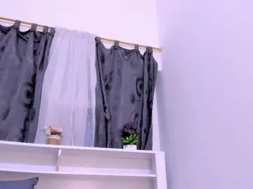 Mistt_miaa  live sex cam