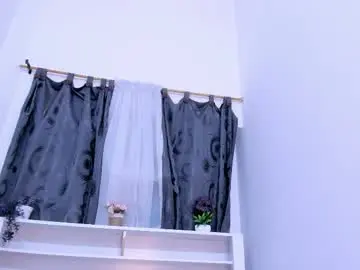 Mistt_miaa  live sex cam