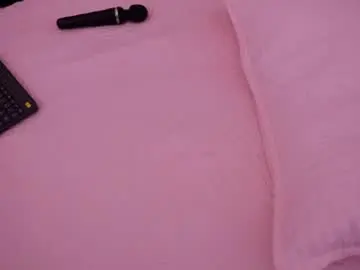 Princessluu  live sex cam