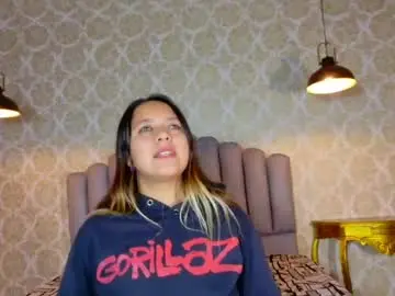 Sami_1_8  live sex cam