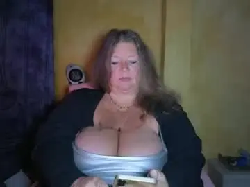 Vampwoman  live sex cam