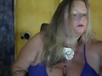 Vampwoman  live sex cam