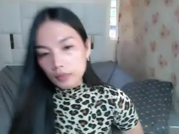 Yourfantasy_girl  live sex cam