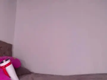 Alessandrabloom  live sex cam