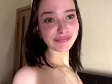 Crystalpeakv  live sex cam