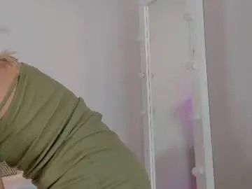 Evange1na  live sex cam