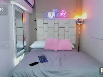 Evelyn_sweeet  live sex cam