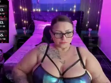 Ivonnee17_  live sex cam