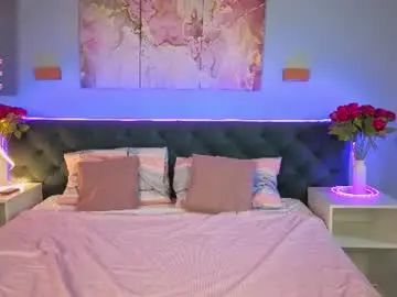 Kelly__hardy  live sex cam
