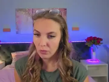 Kelly__hardy  live sex cam