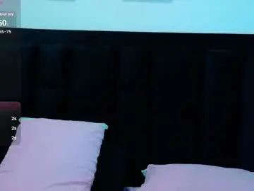 Kinkywildmilf  live sex cam