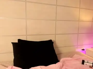 Liily_rosee22  live sex cam