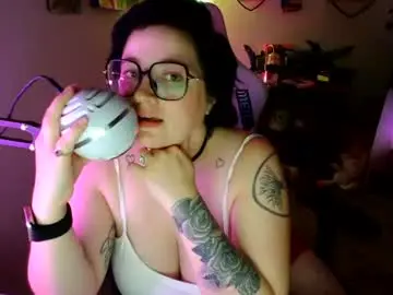 Marsismadeofstardust  live sex cam
