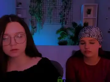 Nymiraaa  live sex cam