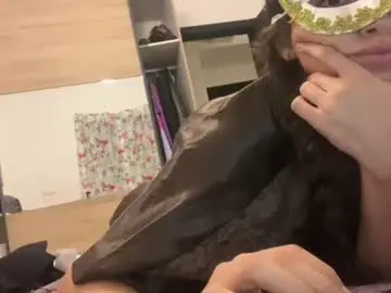 Oumaimasoufaine66  live sex cam