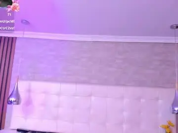 Skylerbloom  live sex cam