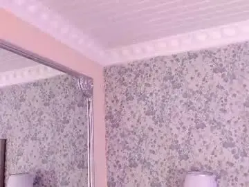 Skylerbloom  live sex cam