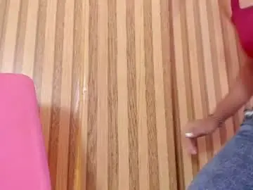 Baby__peach___  live sex cam
