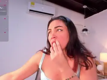 Dakotabloomm  live sex cam