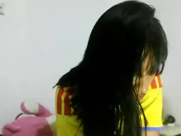 Dakotaholand  live sex cam