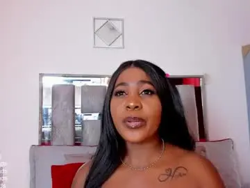 Emillyroaa  live sex cam