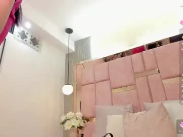 Emily_daarell  live sex cam