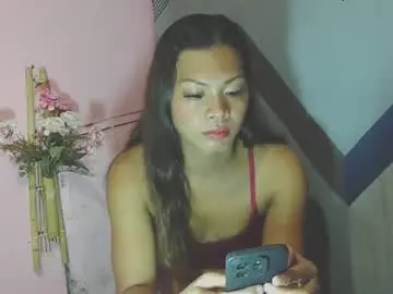 Glamorous_trixie  live sex cam