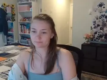 Katynowhere  live sex cam