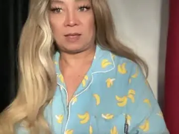 Linkingqueens69  live sex cam