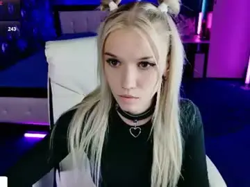 Naomihita  live sex cam