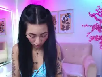 Rainy_doll  live sex cam