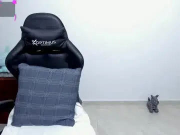 Rei_jey  live sex cam