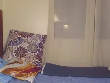 Rubbyrosee  live sex cam