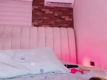 Sofi_divine  live sex cam