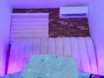 Sofi_divine  live sex cam