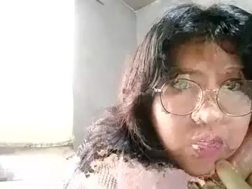 Valm_vampss  live sex cam