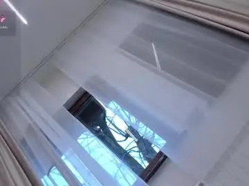 Yssaacher  live sex cam