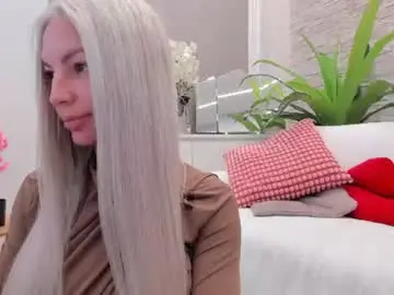 Yssaacher  live sex cam
